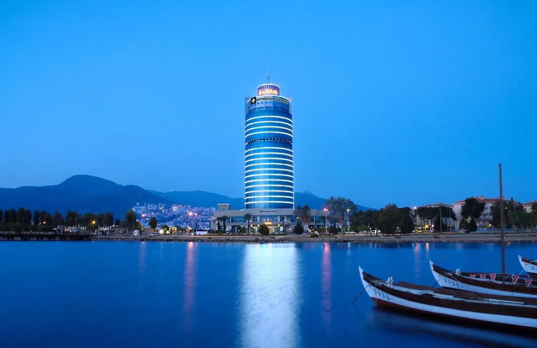 Wyndham Grand Izmir Ozdilek Thermal & Spa-1