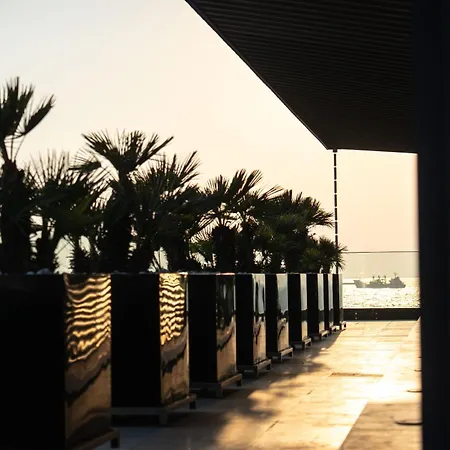 Key Hotel-2